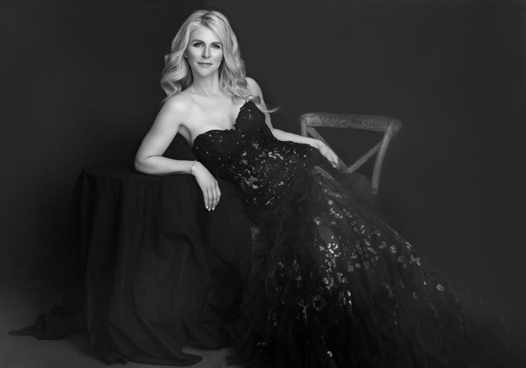 kim-delonghi-014 – Celebz Treasure: Daily News from the Vine